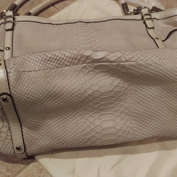 COACH Limited Edition Audrey Pinnacle Leather Bag - Picture 4 of 8